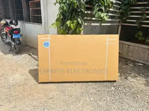 Alexa Built in Samsung UHD Smart 65”DU8000