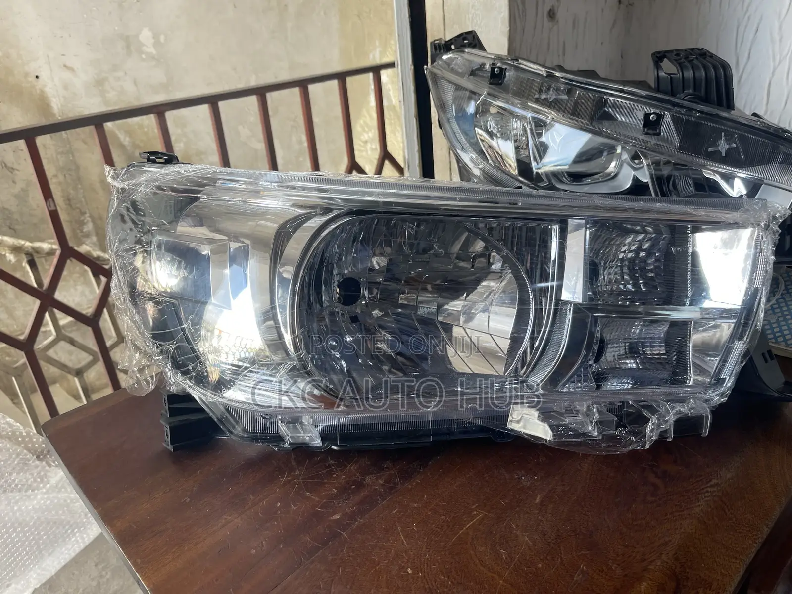 Toyota Hilux 2016 2017 Normal Headlight