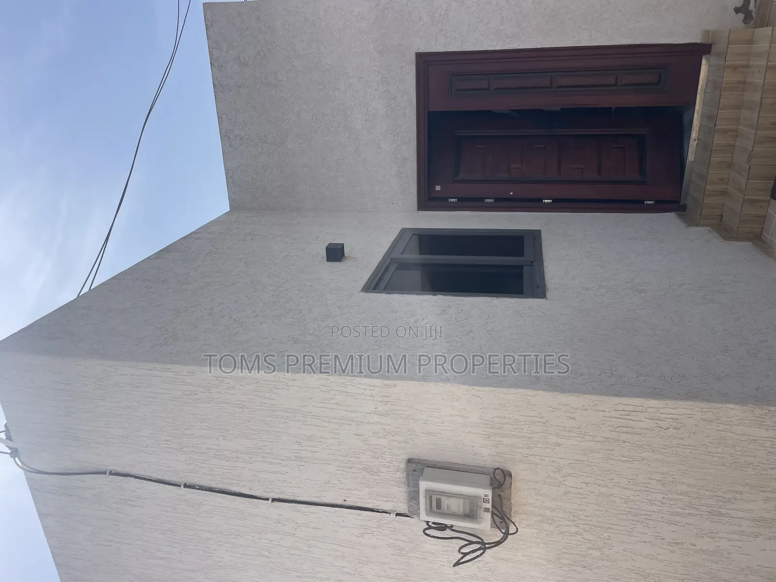 2bdrm Duplex in Lakeside Estate for rent