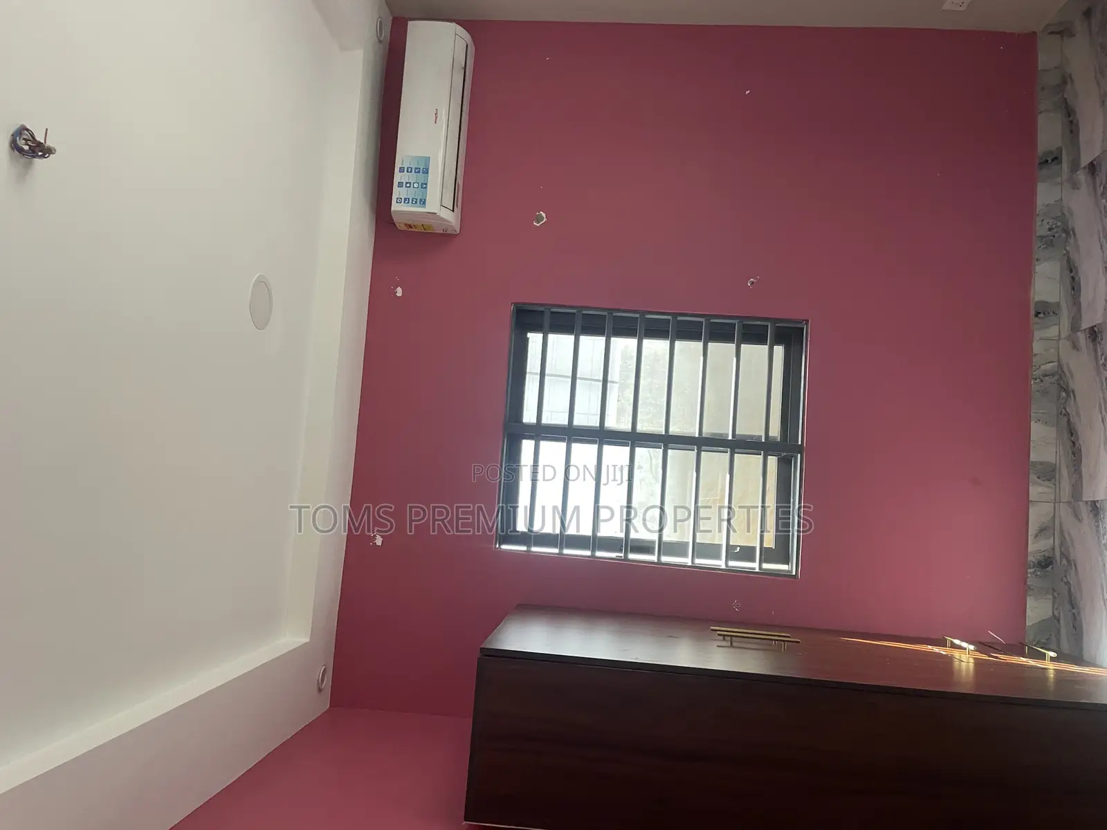 2bdrm Duplex in Lakeside Estate for rent