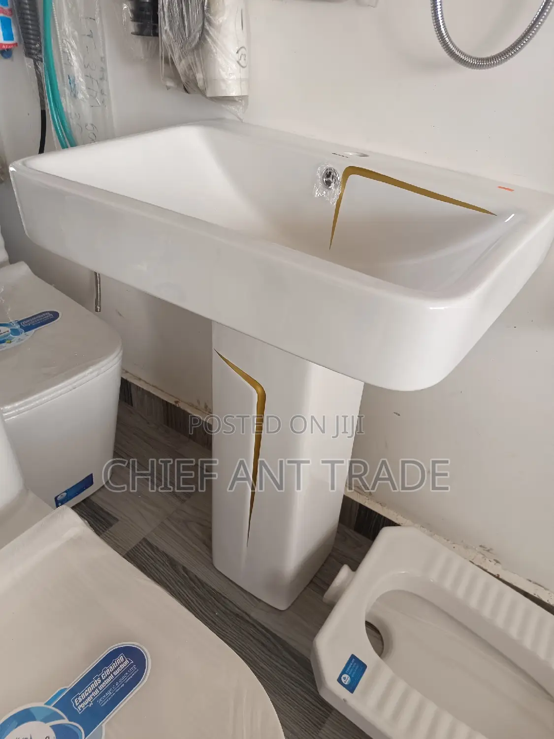 Basin. T9318