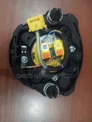 Mercedes Benz C300 Driver Steering
Wheel Airbag