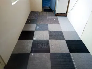 Woolen (Squared ) Carpet
