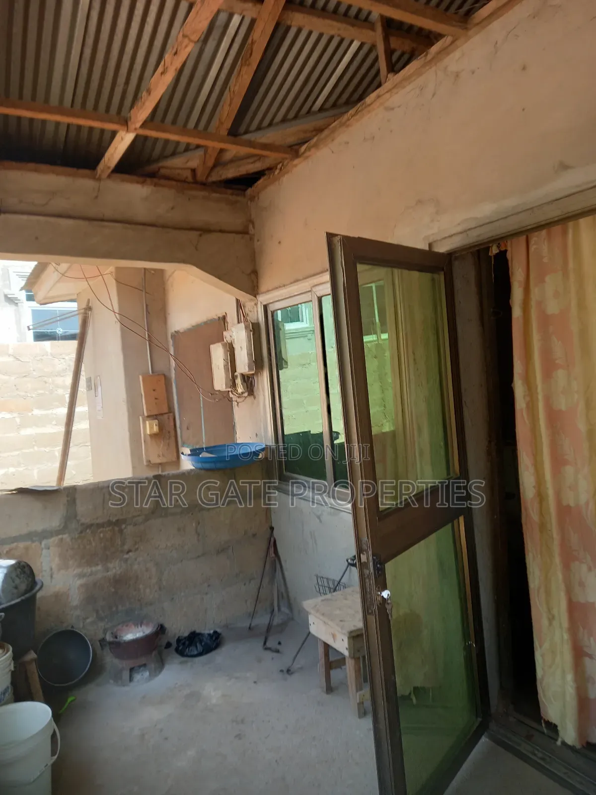 5bdrm House in Kenyasi Adwumam, Kumasi Metropolitan for sale