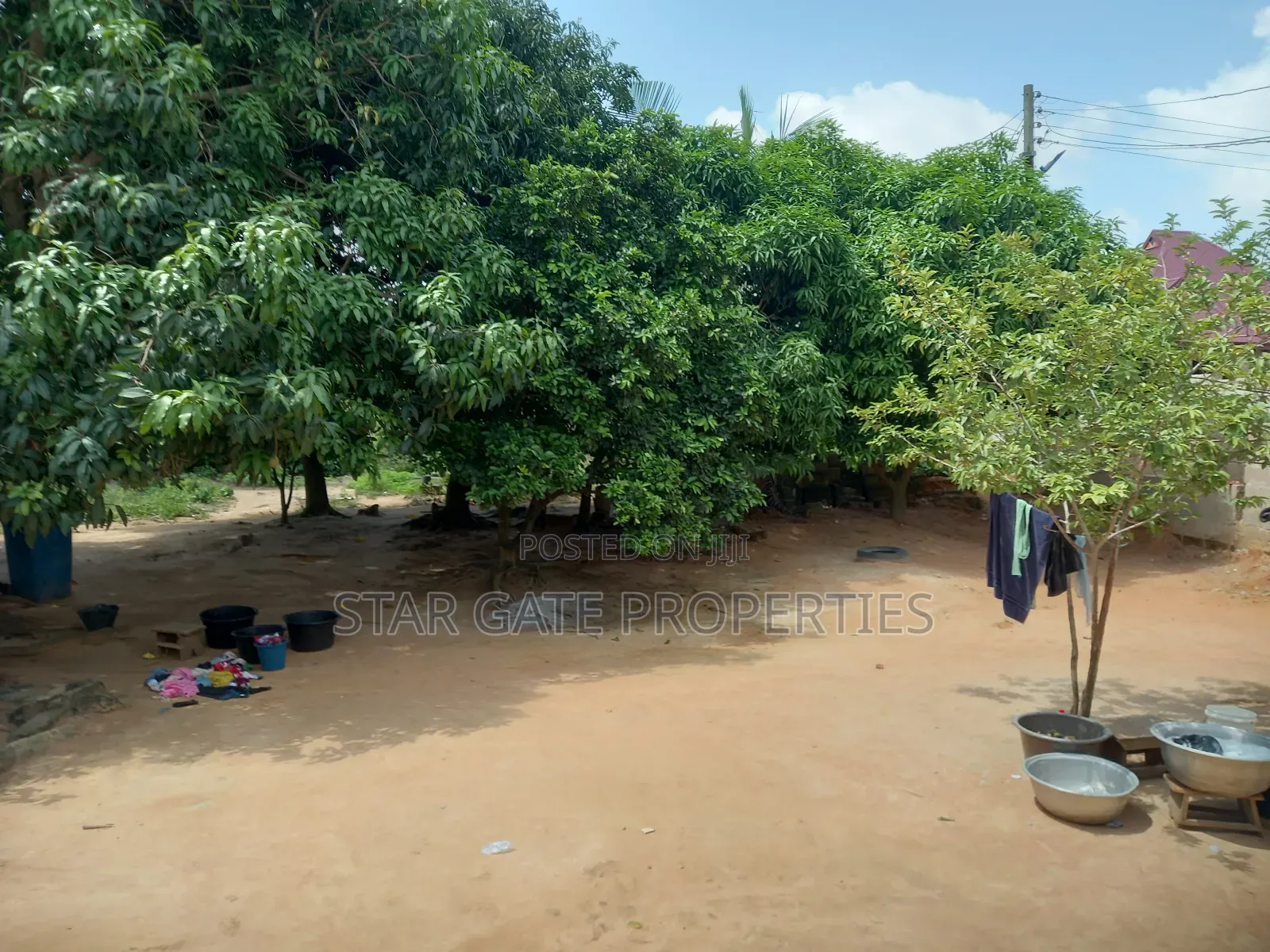 5bdrm House in Kenyasi Adwumam, Kumasi Metropolitan for sale
