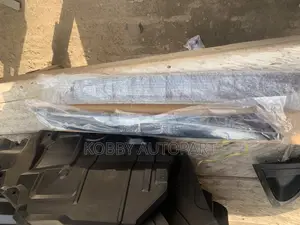 Hyundai Veloster Windscreen Moulding