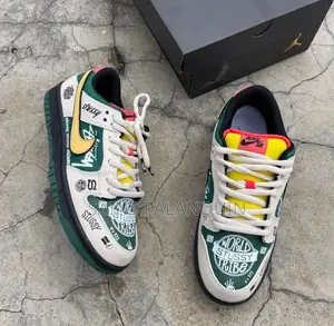 Nike Low Dunk Stussy