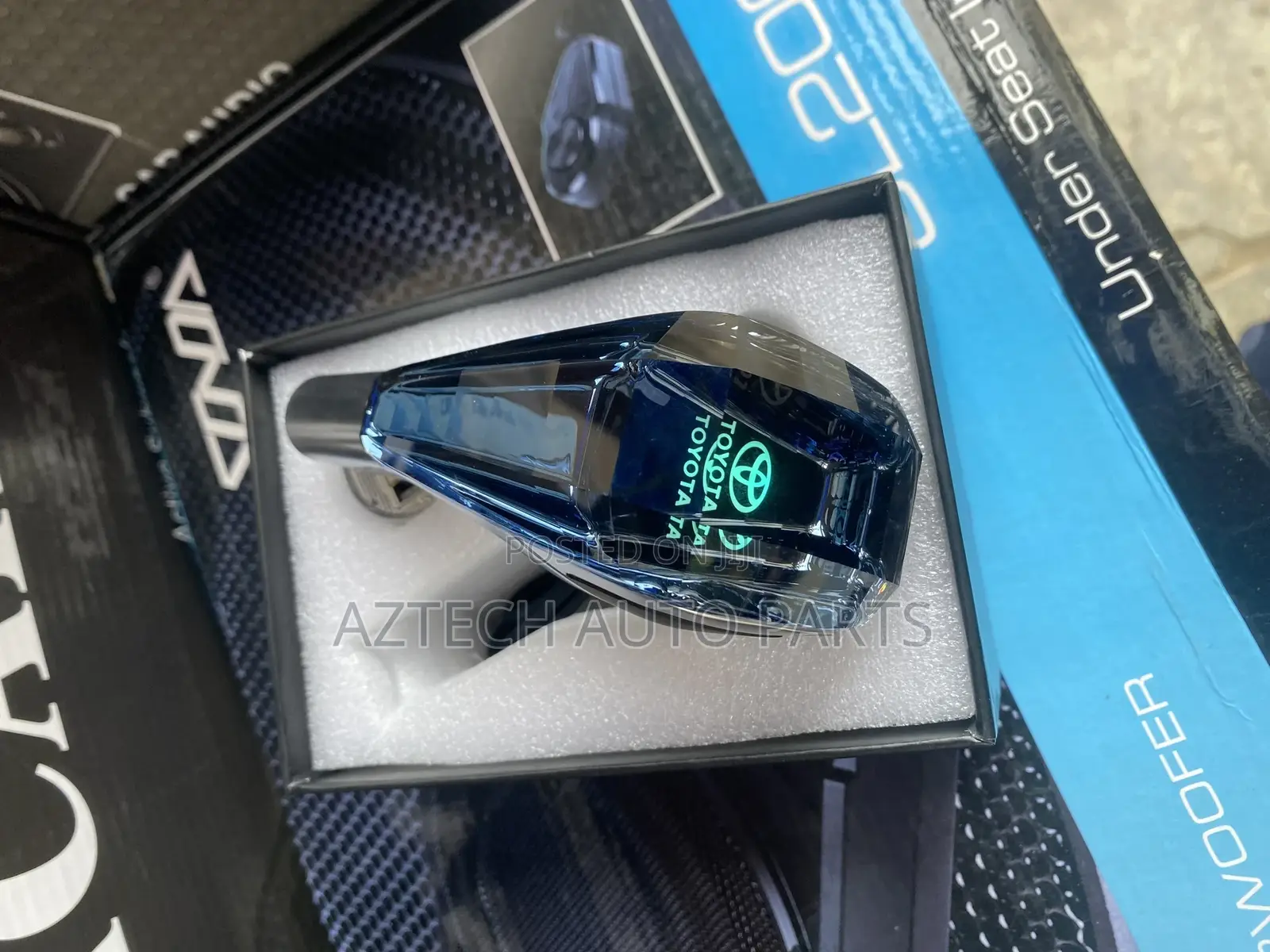 7 Colour Crystal Led Gear Lever for Toyota Cars
