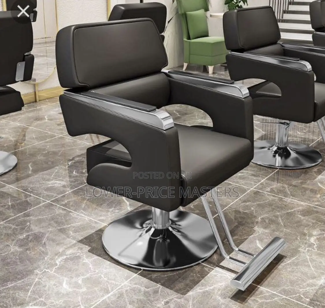Classy Saloon Chair
