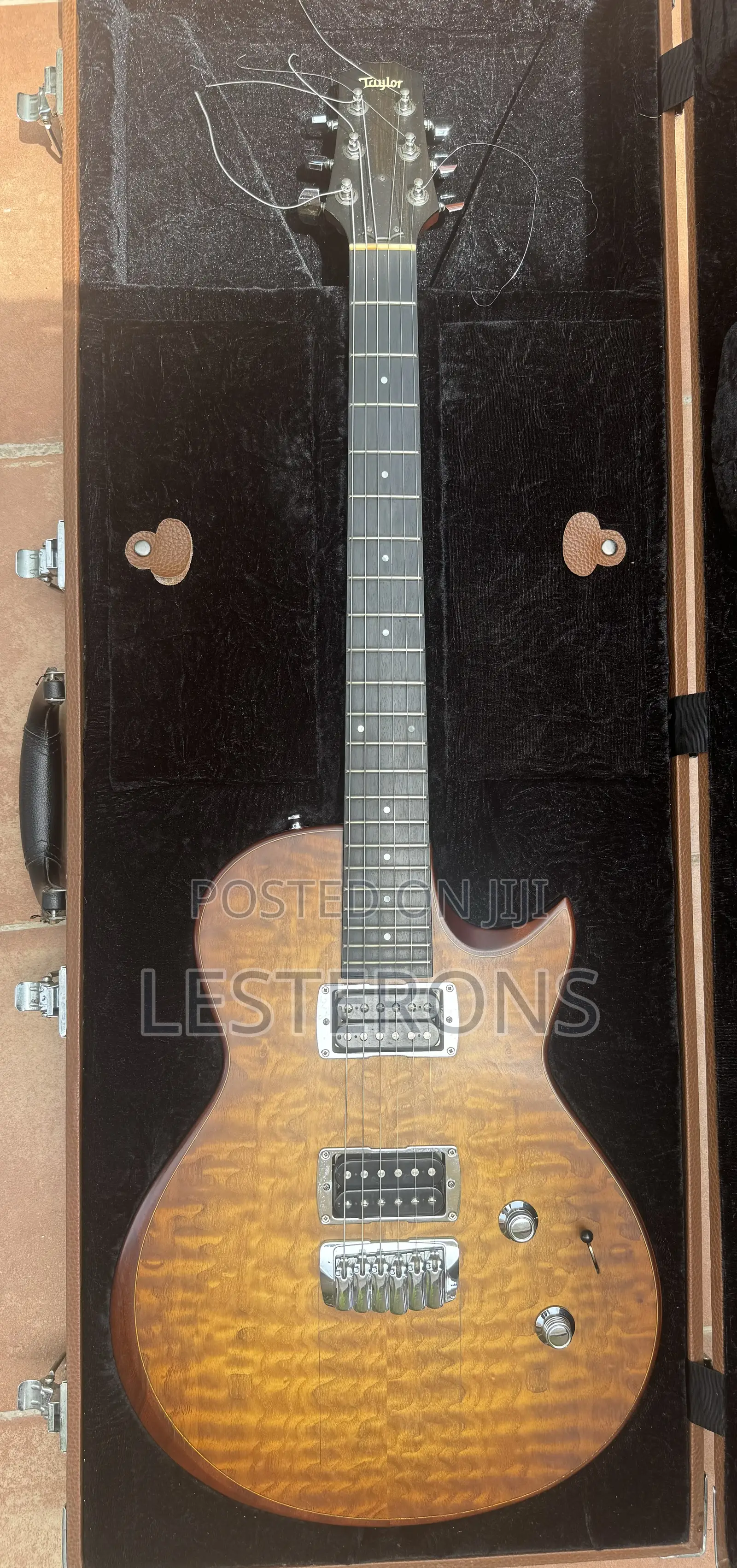 Taylor SB1-S Guitar