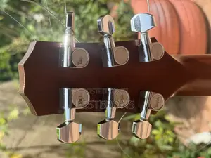 Taylor SB1-S Guitar