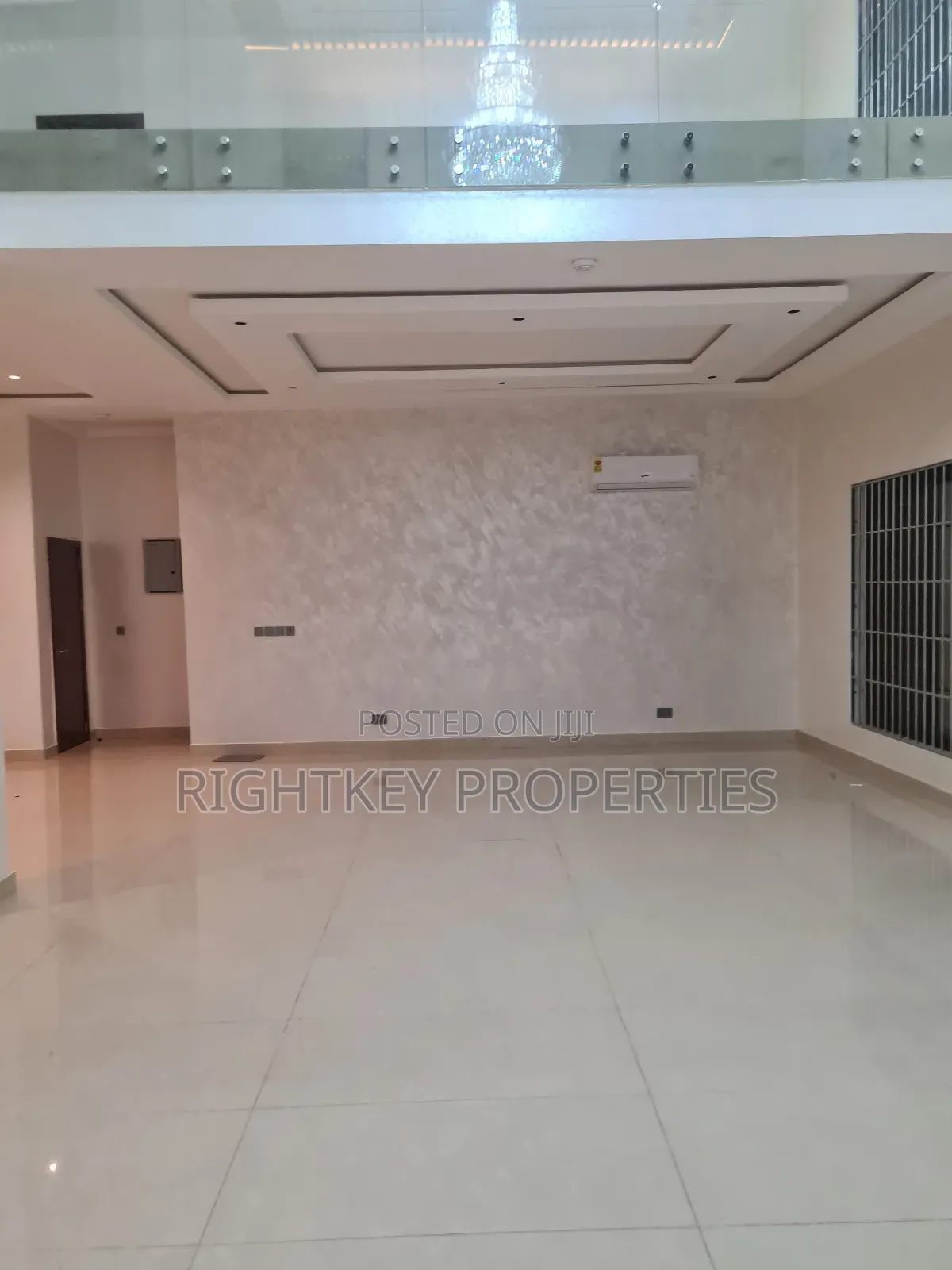 4bdrm Penthouse in Rightkey, Kumasi Metropolitan for sale