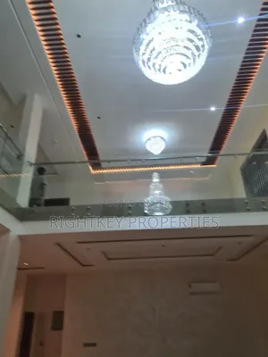 4bdrm Penthouse in Rightkey, Kumasi Metropolitan for sale