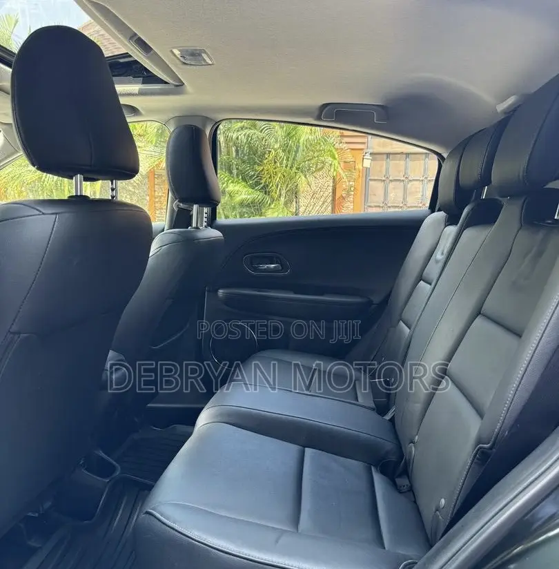 Honda HR-V EX-L w/Navigation AWD 2018 Green