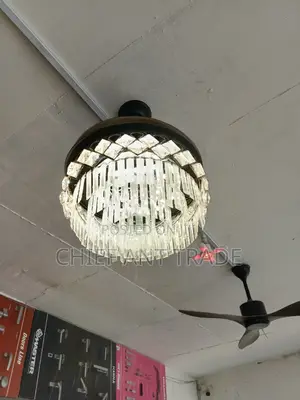 Chandelier Fan / Lights. Remote Controlled.