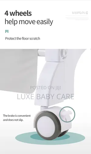 Standing Bathtub Baby