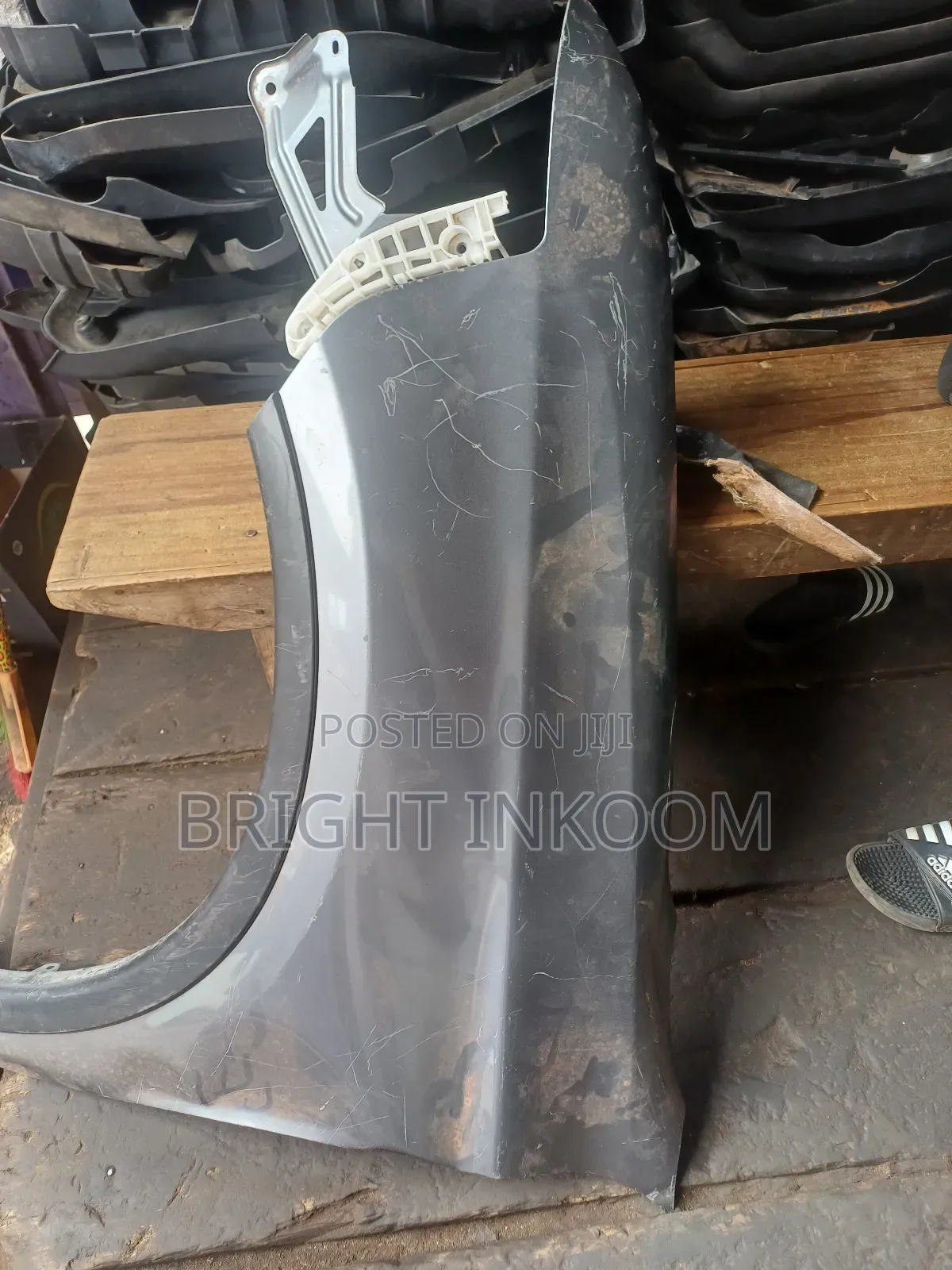 Mitsubishi Outlander 2016 Fender