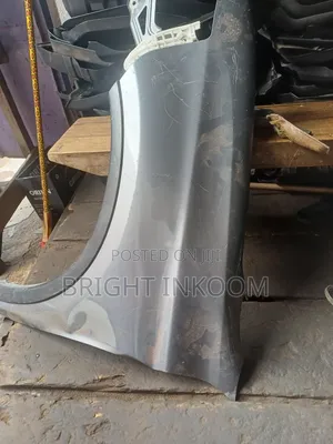 Mitsubishi Outlander 2016 Fender