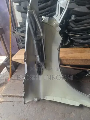 Mitsubishi Outlander 2016 Fender