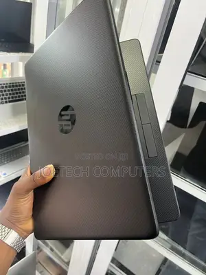 Laptop HP 14S 8GB Intel HDD 500GB