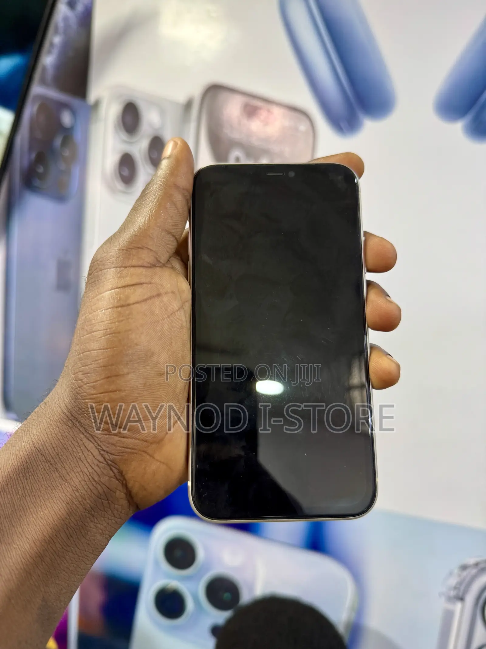 Apple iPhone 11 64 GB White