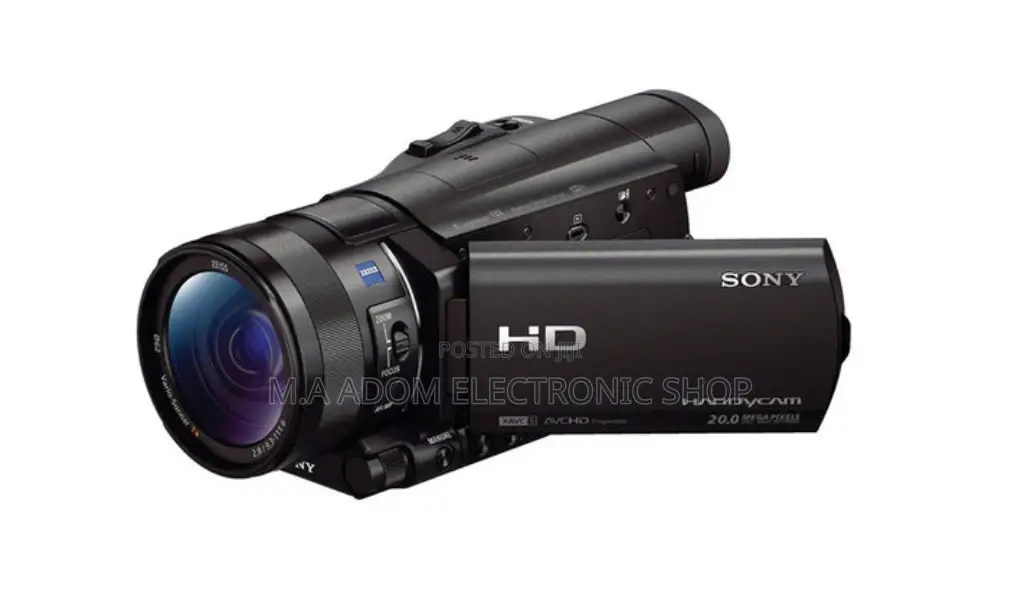 Sony HDR-CX900E: A Powerful Handycam With a Large Sensor
