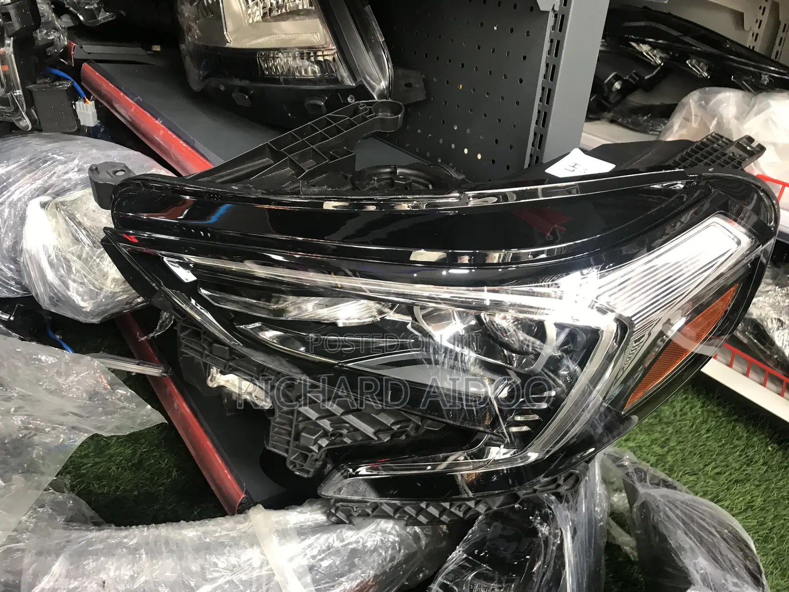 GMC Terrain 2018 Headlight Available