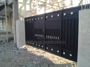 Fence Gate With Tough Galvanized Materials
