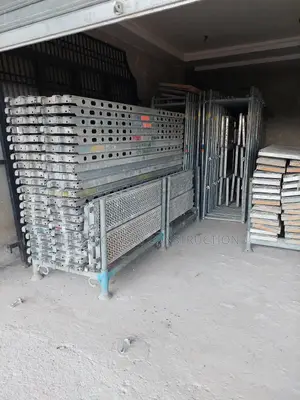 Scaffolding/Decking Formwork/Compactor/Backhoe Loader