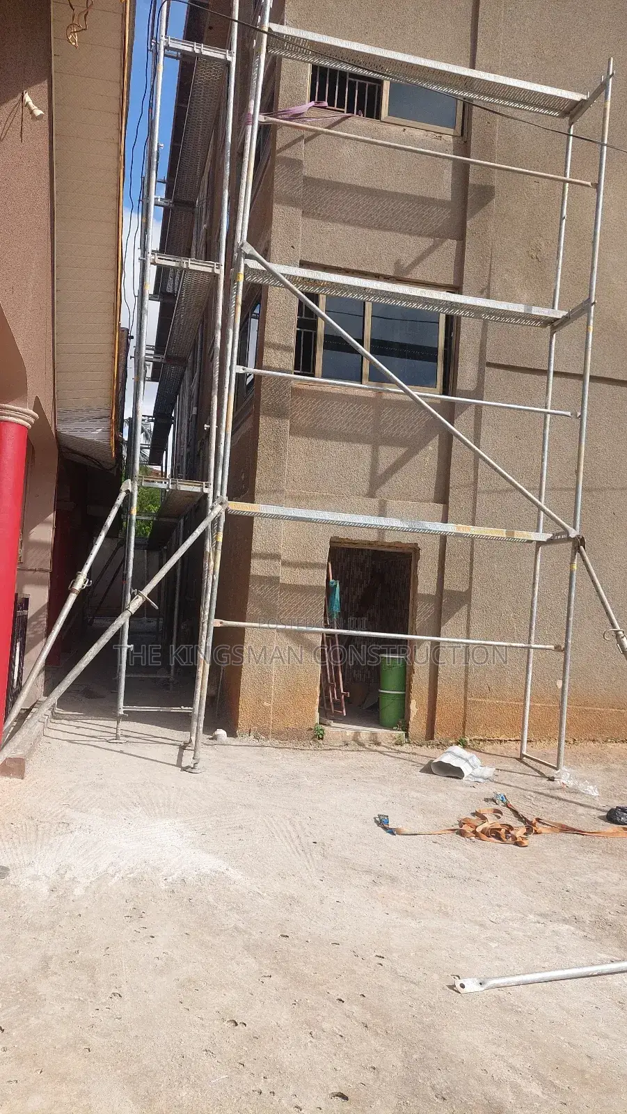 Scaffolding/Decking Formwork/Compactor/Backhoe Loader