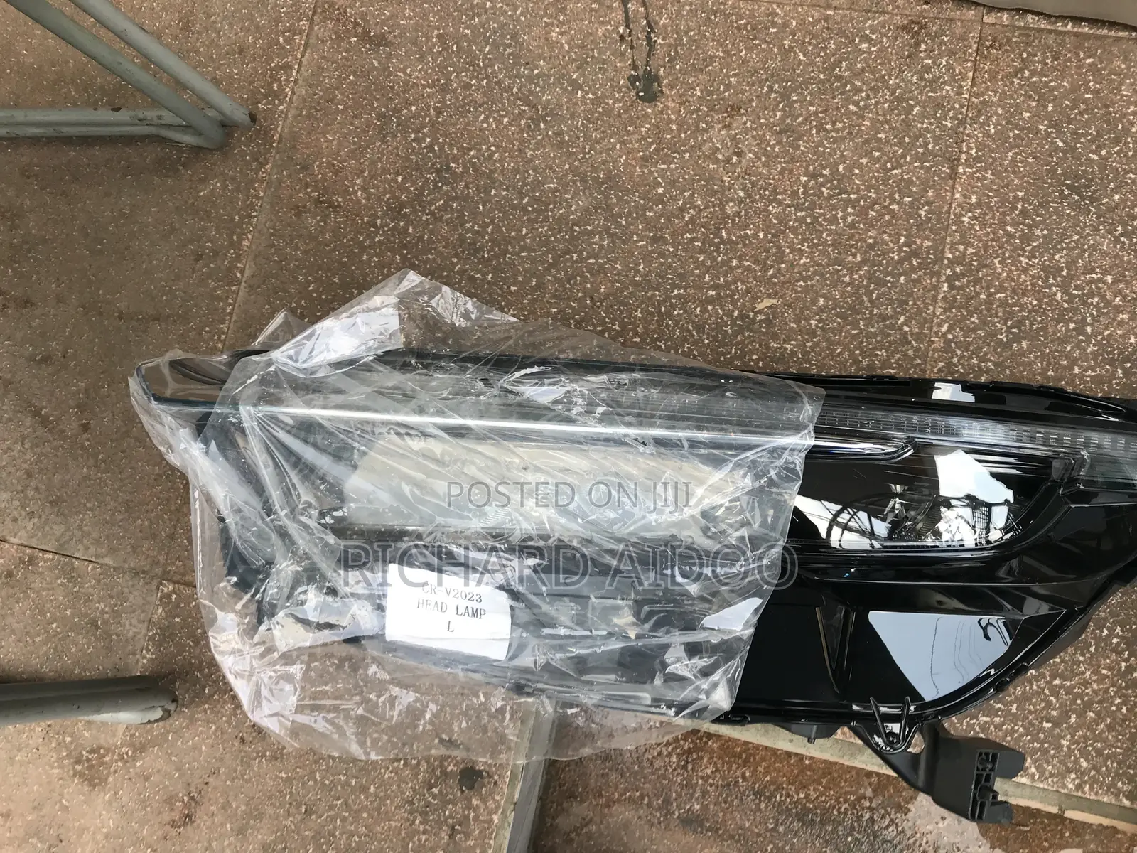 Honda CR-V 2024 Headlight Available