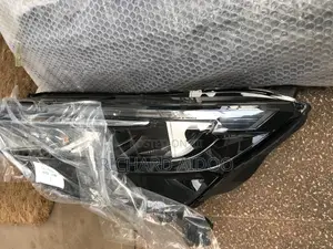Honda CR-V 2024 Headlight Available