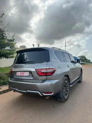 Nissan Patrol 2019 Gray