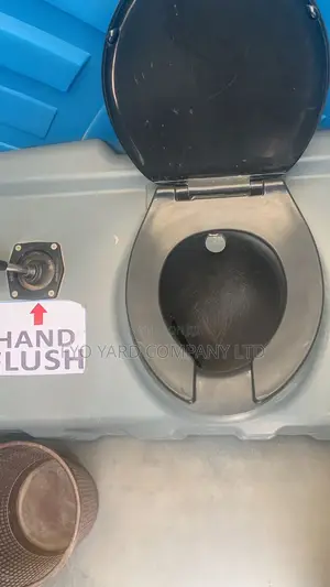 Clean and Fresh Mobilet Toilet Washroom for Rentals