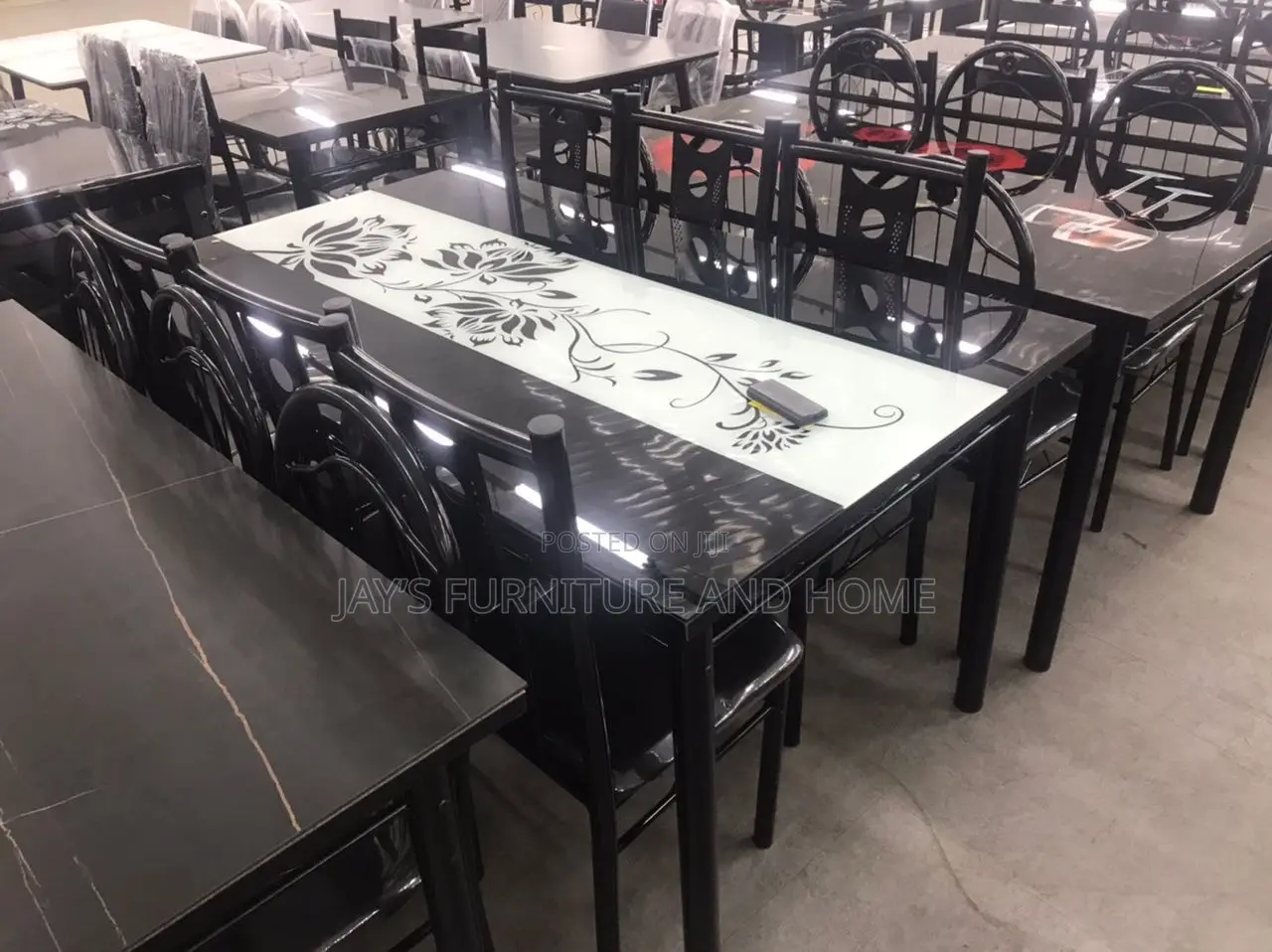 Dining Table(6 Chairs)