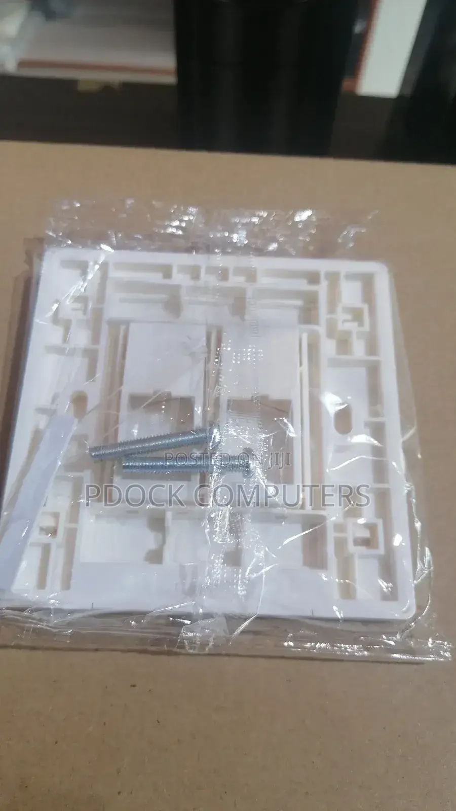 Universal Cat6 Rj45 Double Faceplate
