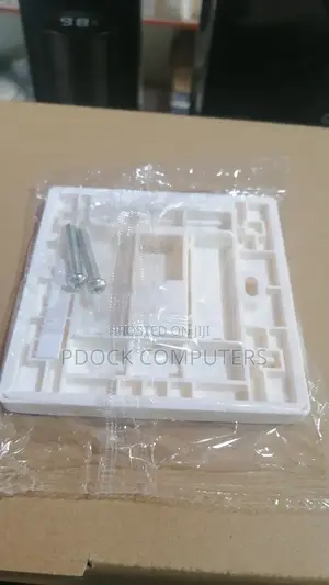 Universal RJ45 Single Faceplate