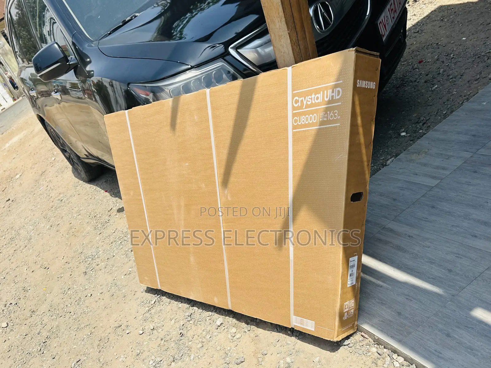Samsung UHD Smart 65”DU8000 Glossy Television