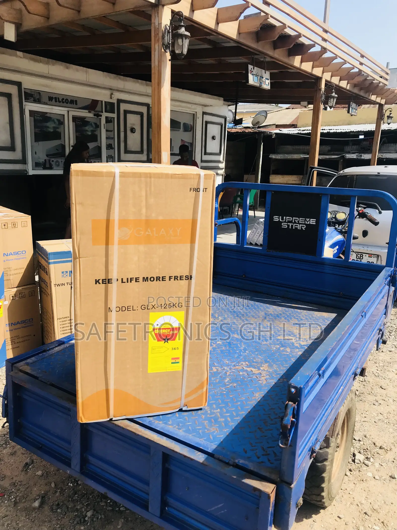New Extra Chilling Galaxy— 90 Liters 2 Doors Top Mount