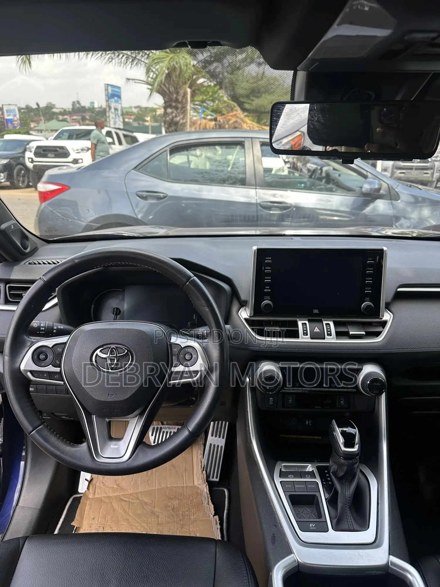 Toyota RAV4 Limited AWD 2020 Blue