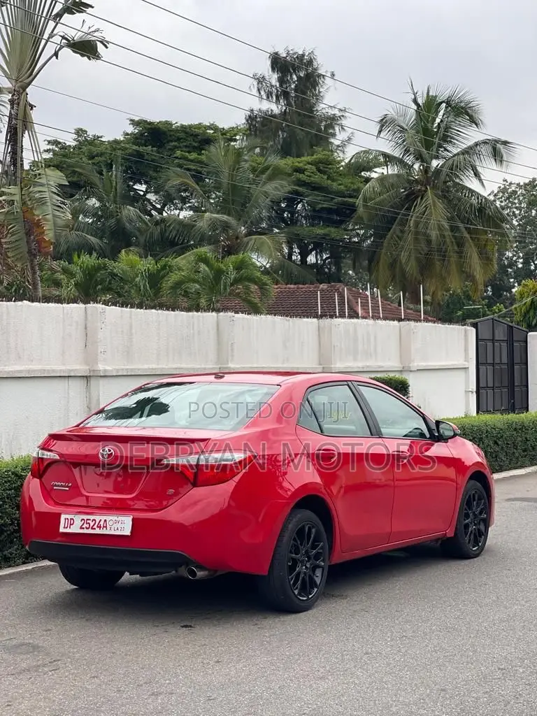 Toyota Corolla S w/Special Edition Pkg (1.8L 4cyl CVT) 2016 Red