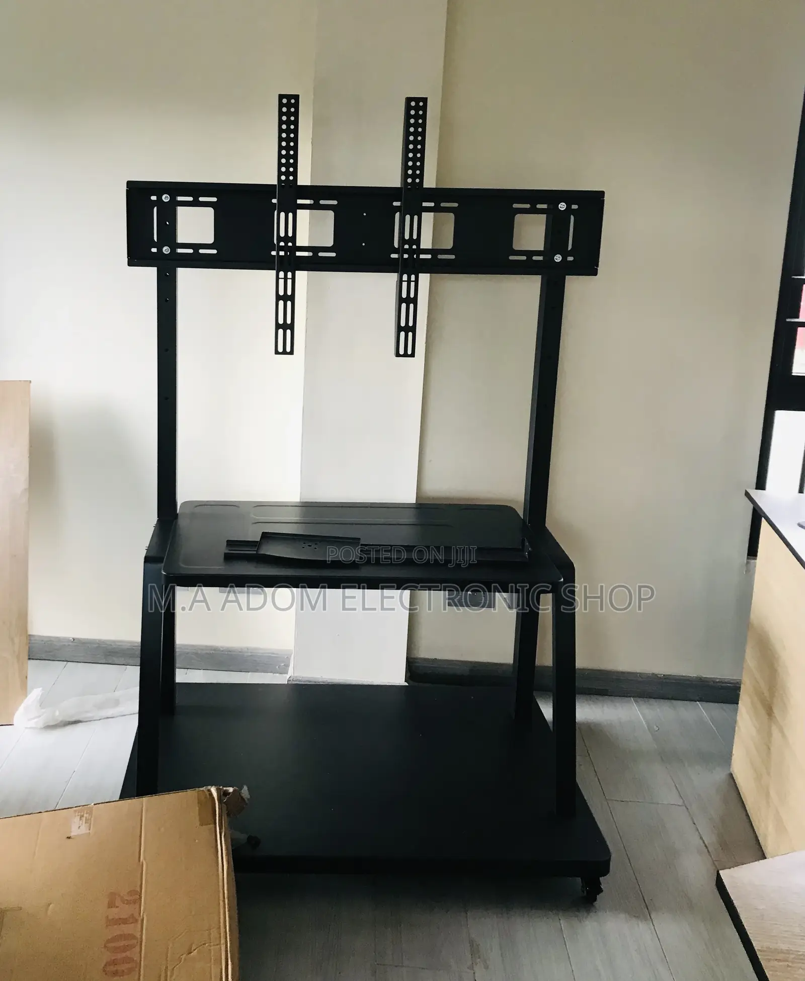 Long Lasting Heavy Duty Tv Stand for Big Screen,60-100”