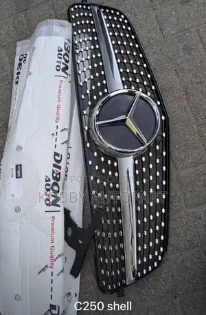 Mercedes Benz C250 Top Shell Grill