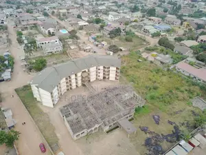 20bdrm Block of Flats in Bee Decor And Homes, Pillar 2 for sale