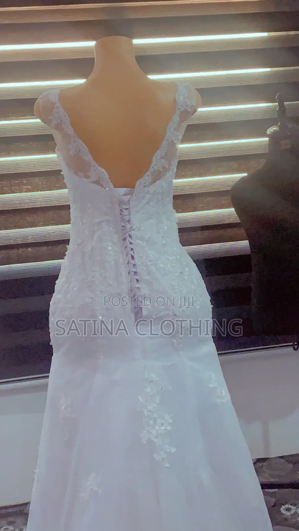 Luxury Elegant Wedding Gown