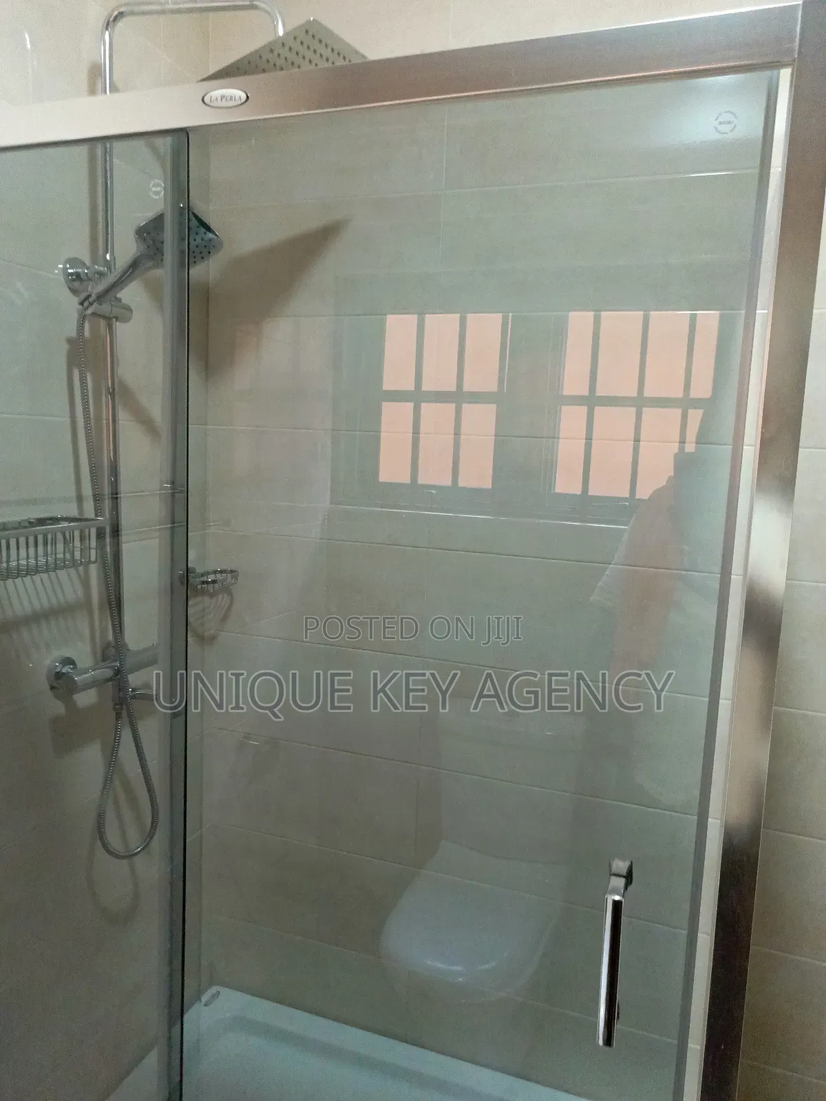 2bdrm Apartment in Unique Key Agency, Dzorwulu for rent