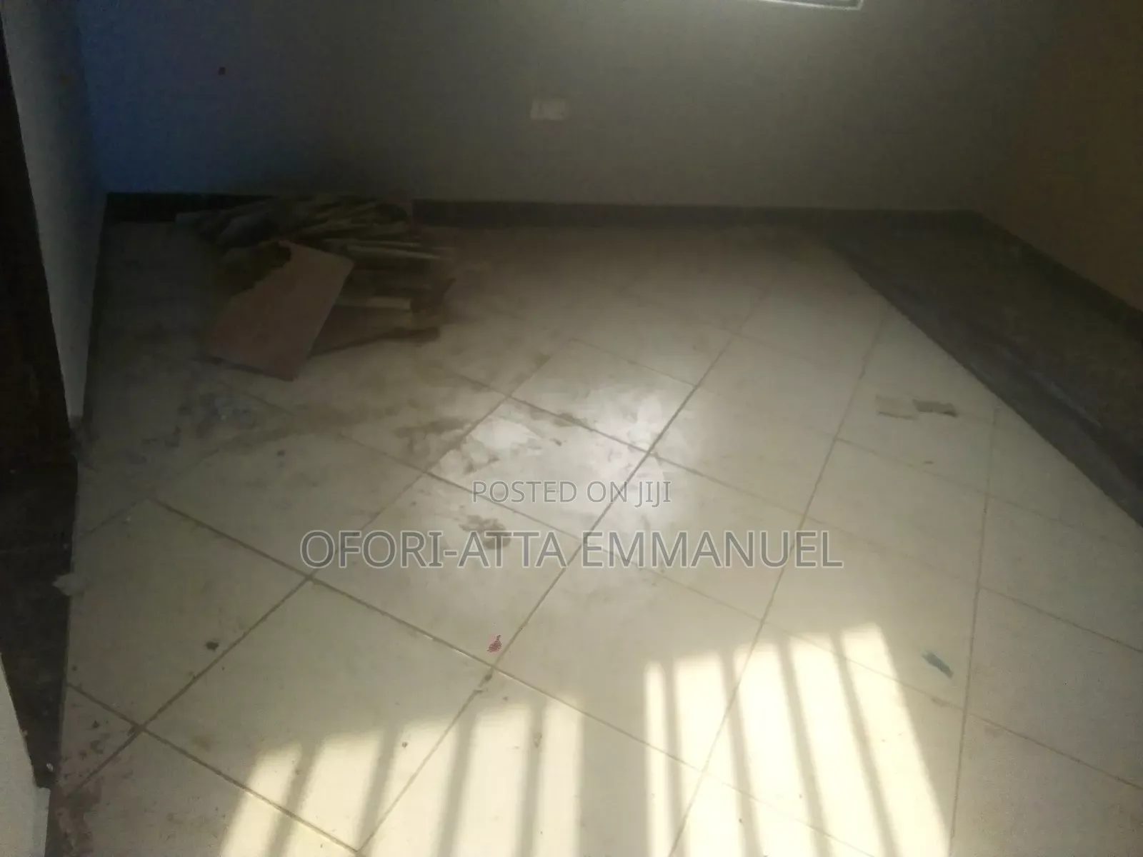 1bdrm Room & Parlour in Amasaman 3 Junction, Pokuase for rent