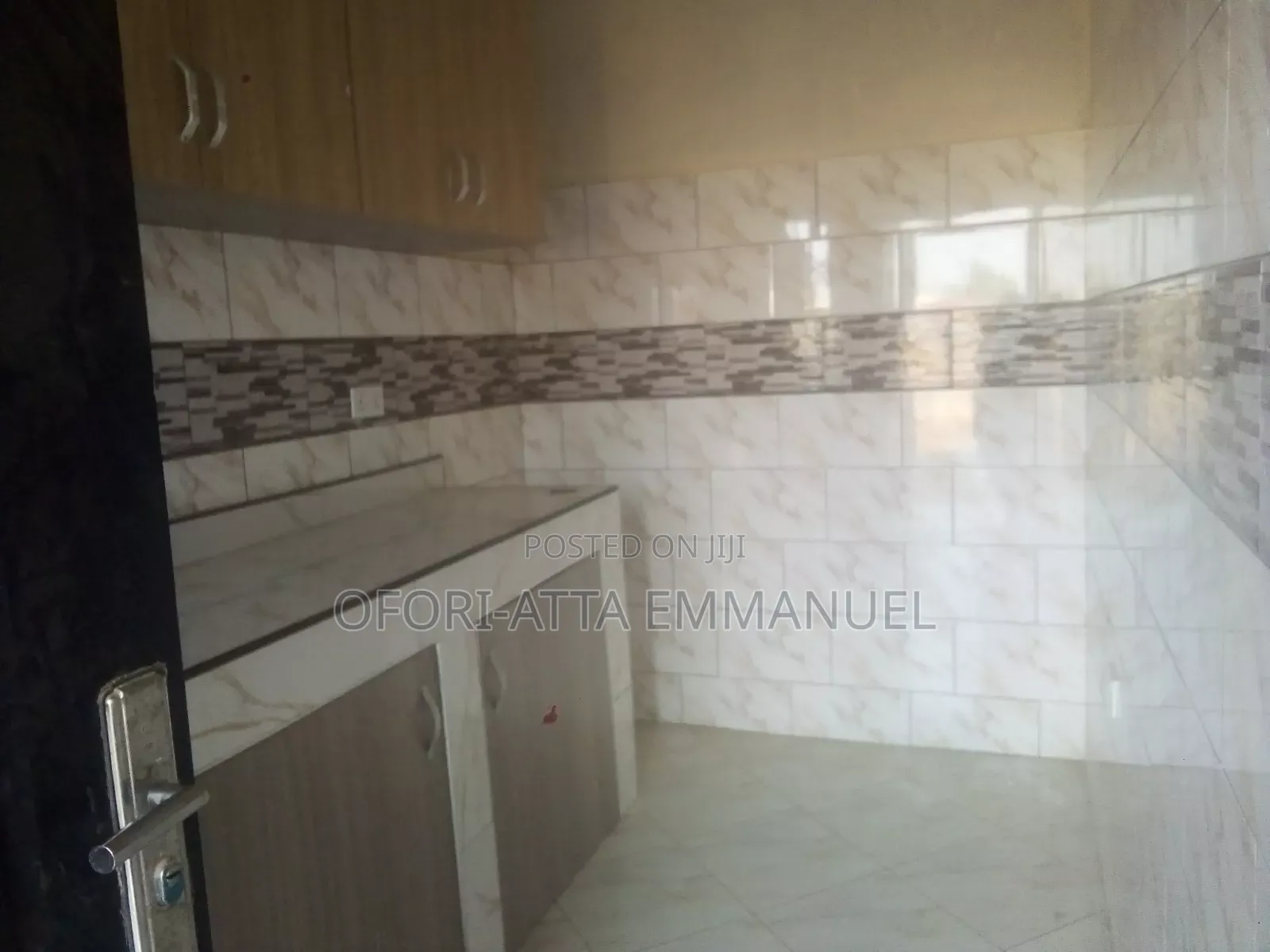 1bdrm Room & Parlour in Amasaman 3 Junction, Pokuase for rent