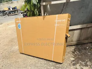 Big Screen Display UHD Smart Samsung 65”DU8000