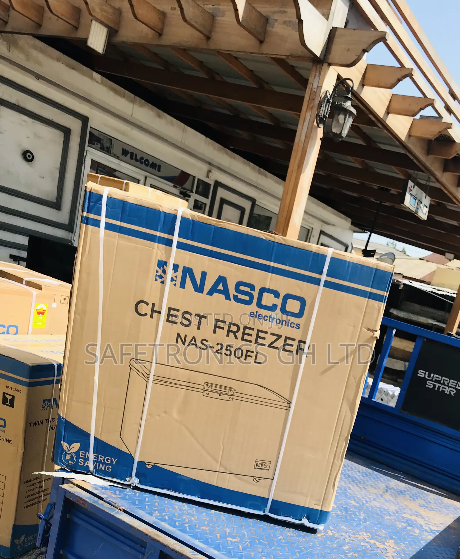 Get Lastest 198 Liters Nas-250 Nasco Chestfreezer Gray
